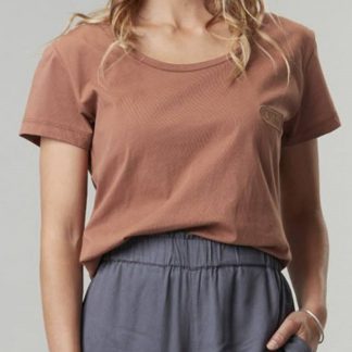 T-shirt Picture basement rev tee